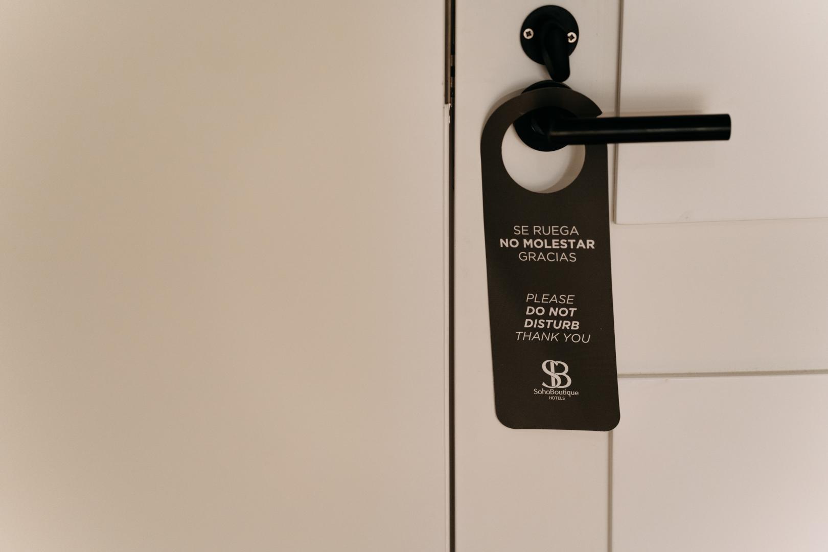 Badkamer met inloopdouche — Soho Boutique Colón