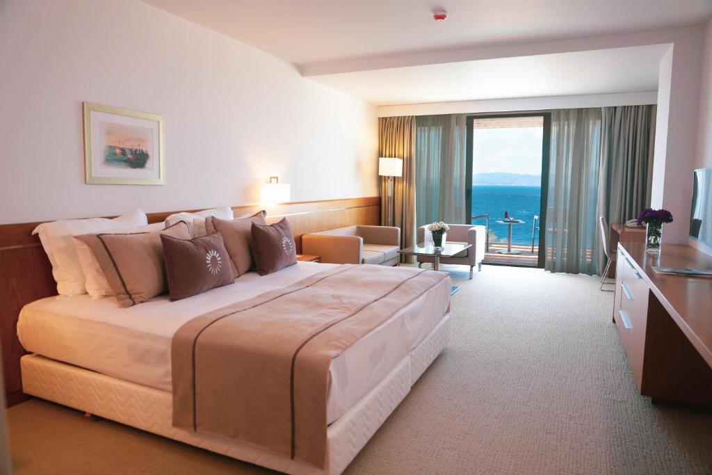 On'Live Hotel image 1