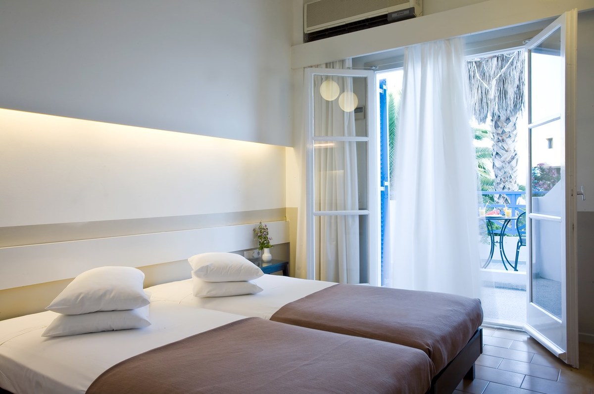 Kamari Beach Hotel foto 18