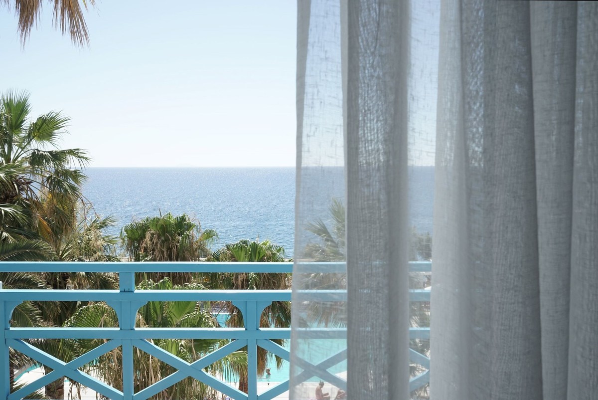 Kamari Beach Hotel foto 16