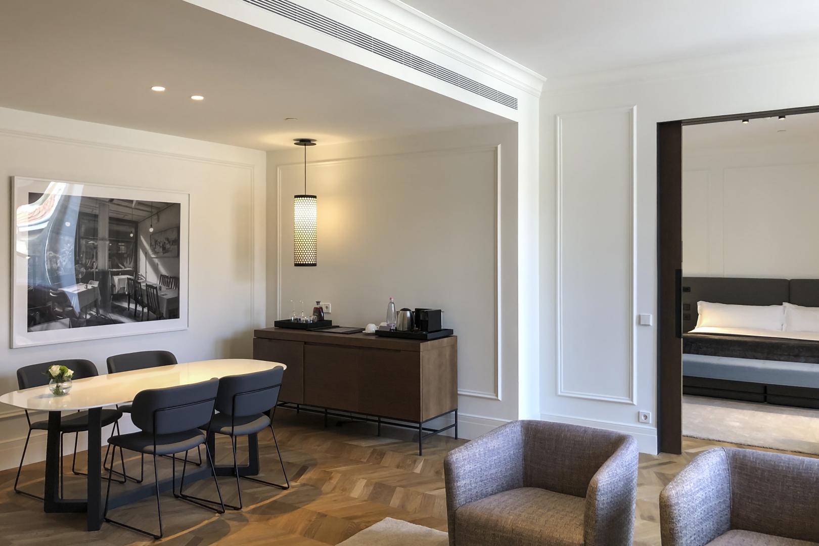Kozmo Hotel Suites & Spa foto 28