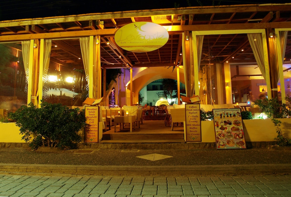Levante Beach Hotel foto 13