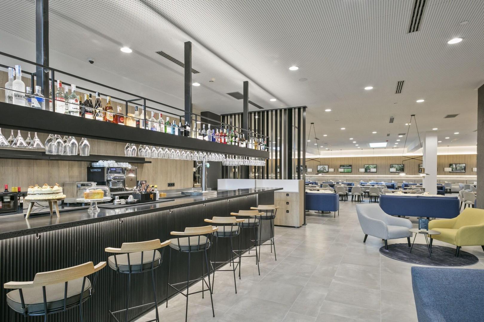 Hotel Acta Voraport image 3