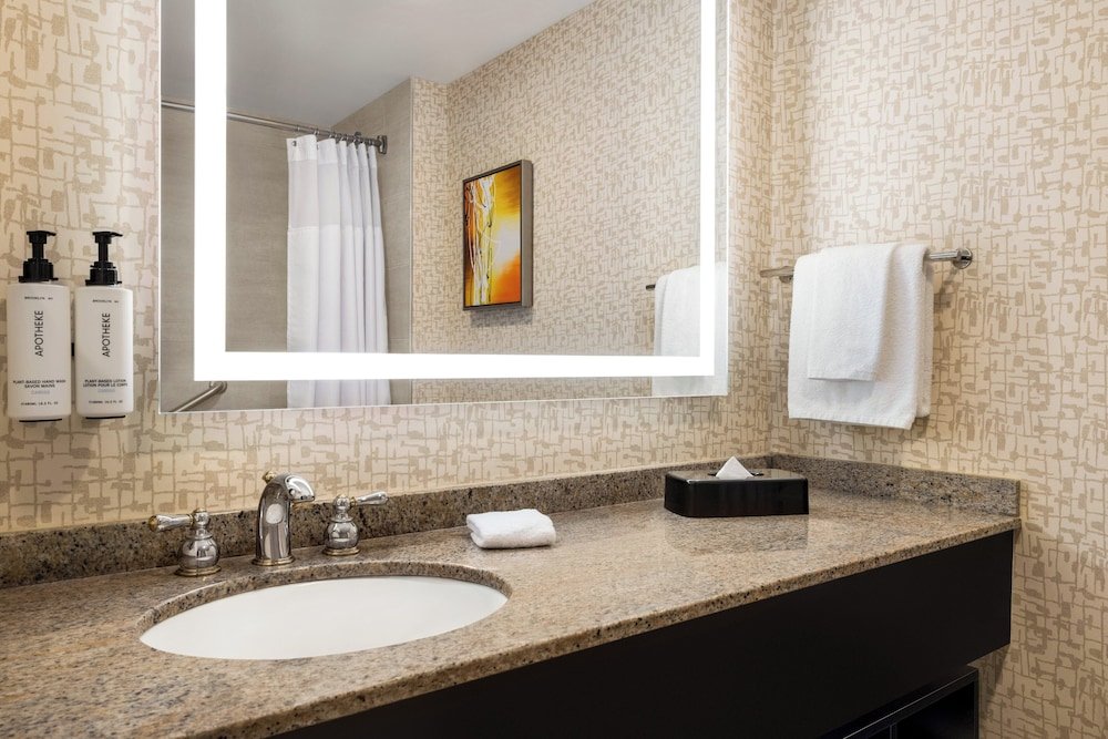 Crowne Plaza Edison foto 17