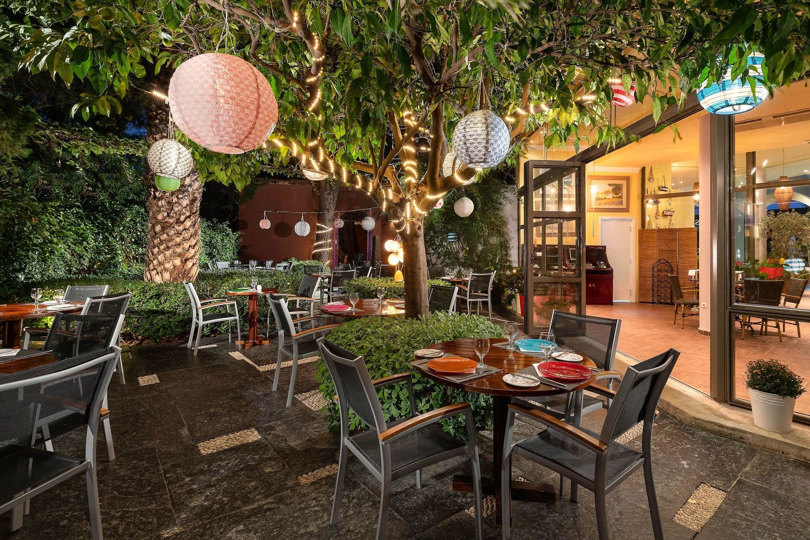 Dionysos Hotel image 2