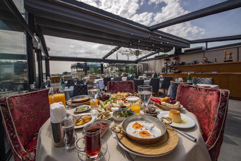 Divan Istanbul in Istanbul - foto 2