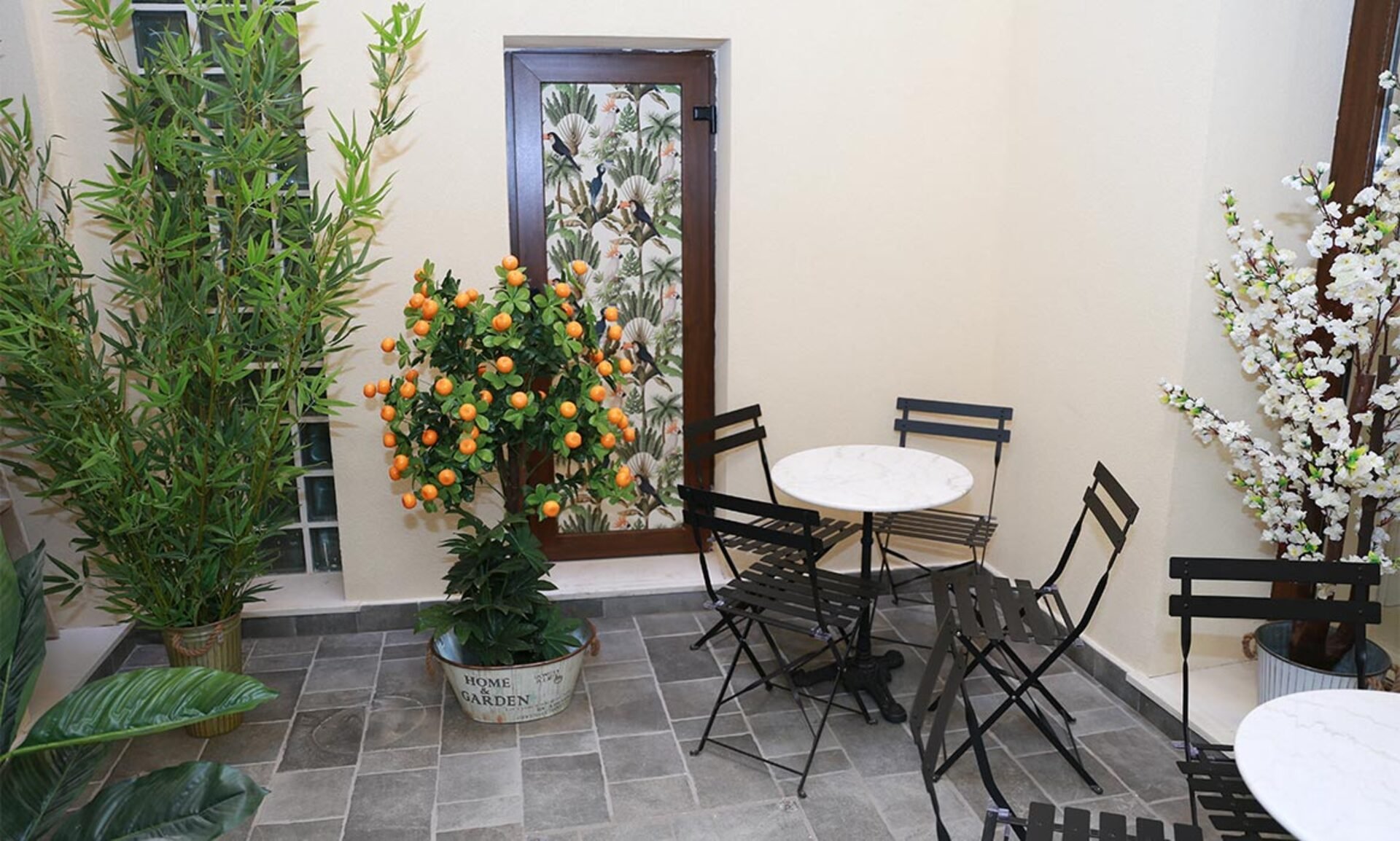 New Point Madrid Opera image 3