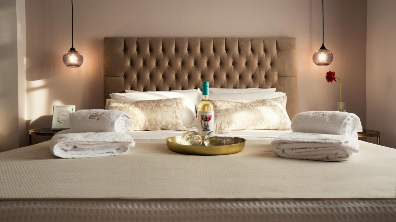 Plaza 1866 Superior City Rooms Chania foto 1