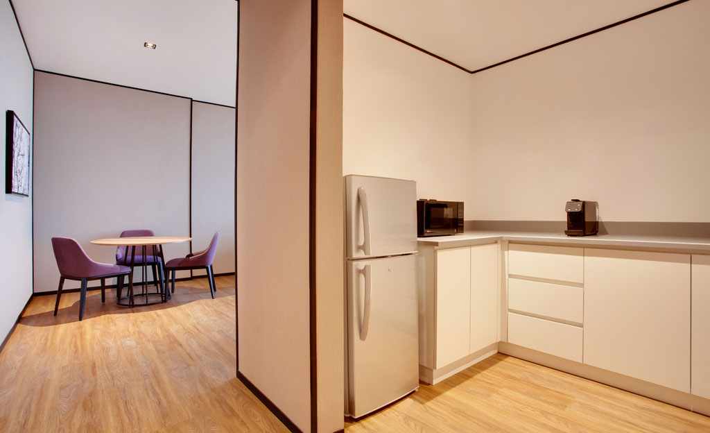 Lemon Tree Hotel, Jumeirah, Dubai image 2