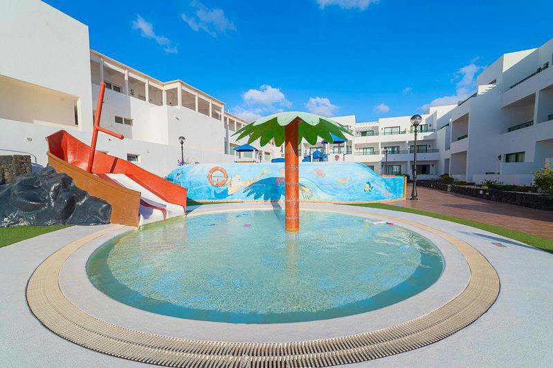 Galeón Playa by SeaSense Hotels in Costa Teguise - foto 3