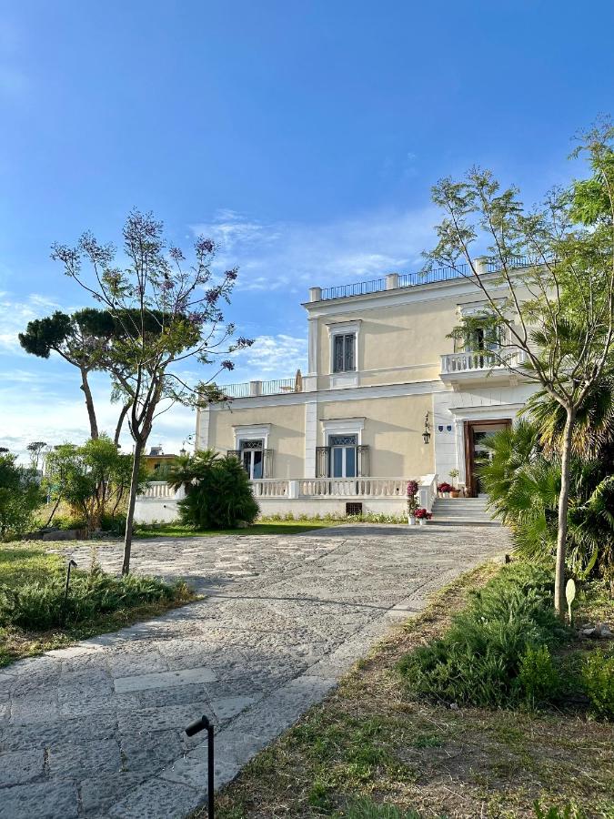 Villa Carafa De Cillis.