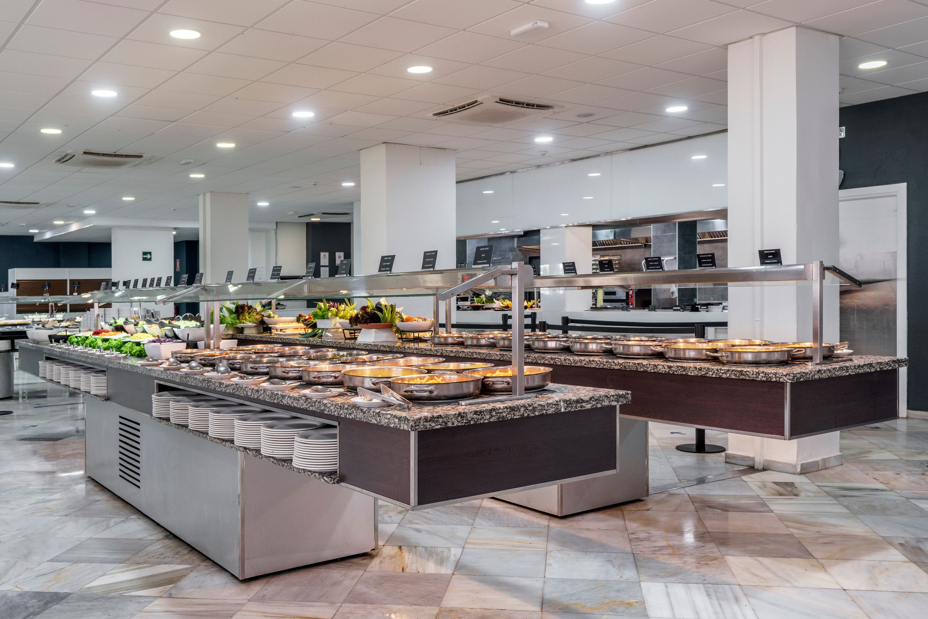 AluaSun Costa Park image 3