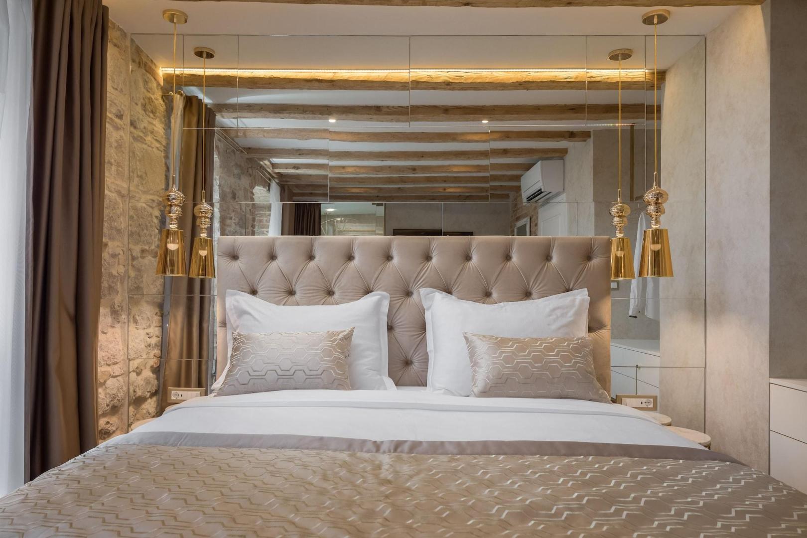 Kamer met tweepersoonsbed — Le Premier Rooms