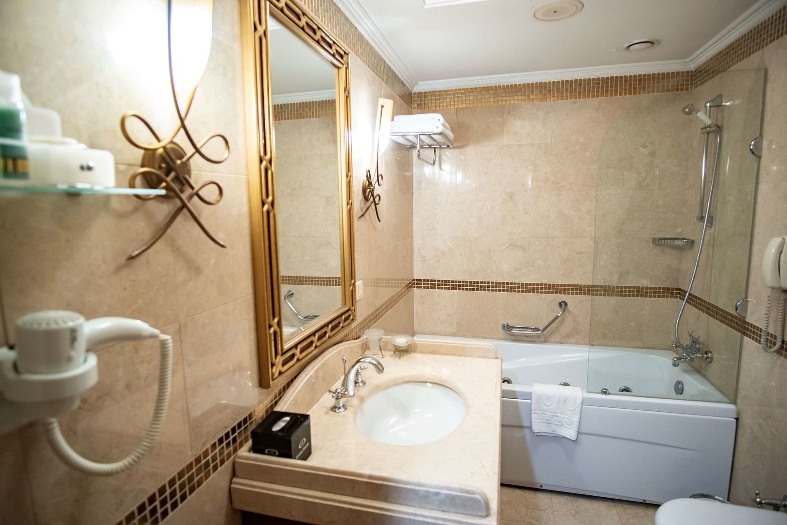 Eresin Hotels Sultanahmet image 2