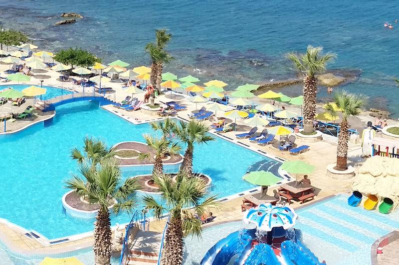 Eri Beach & Village in Hersonissos - foto 2