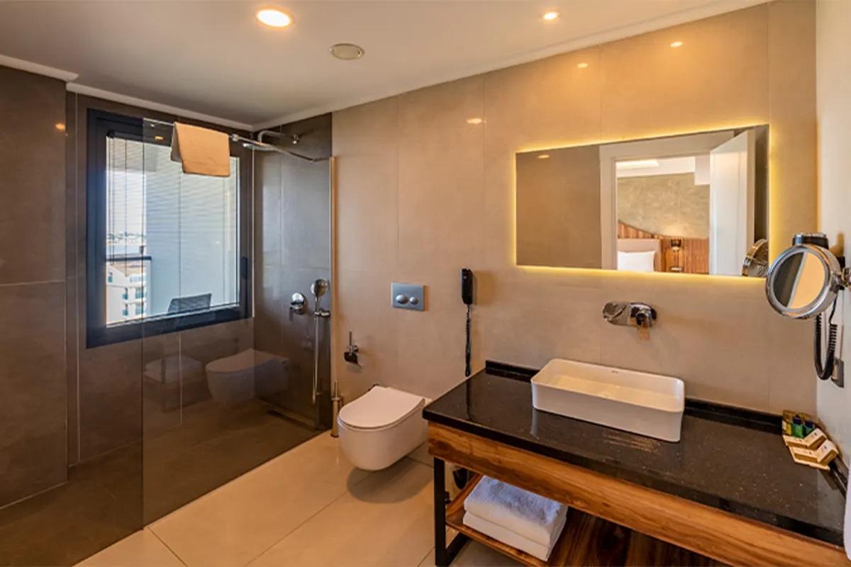 Maril Beach & Spa Hotel image 2