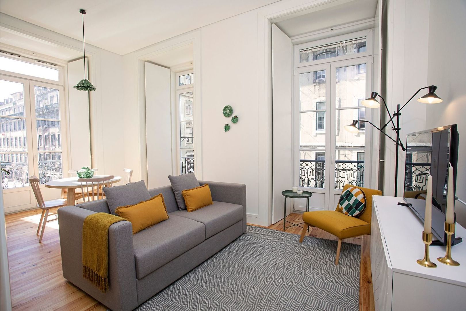 Montebelo Lisbon Downtown Apartments image 3