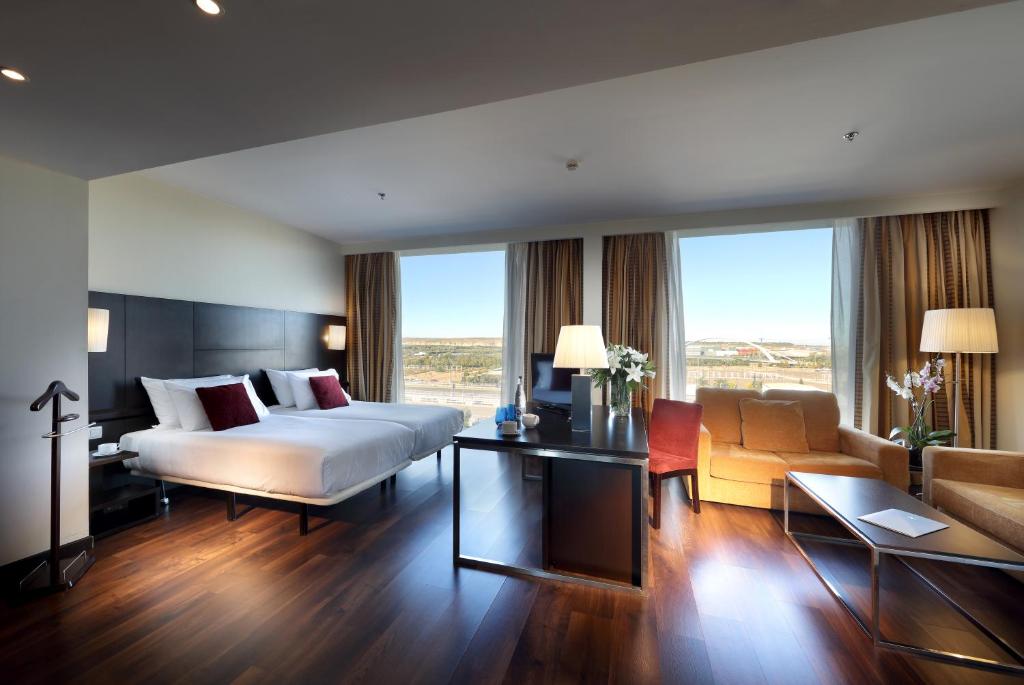 Hotel Eurostars Zaragoza foto 9