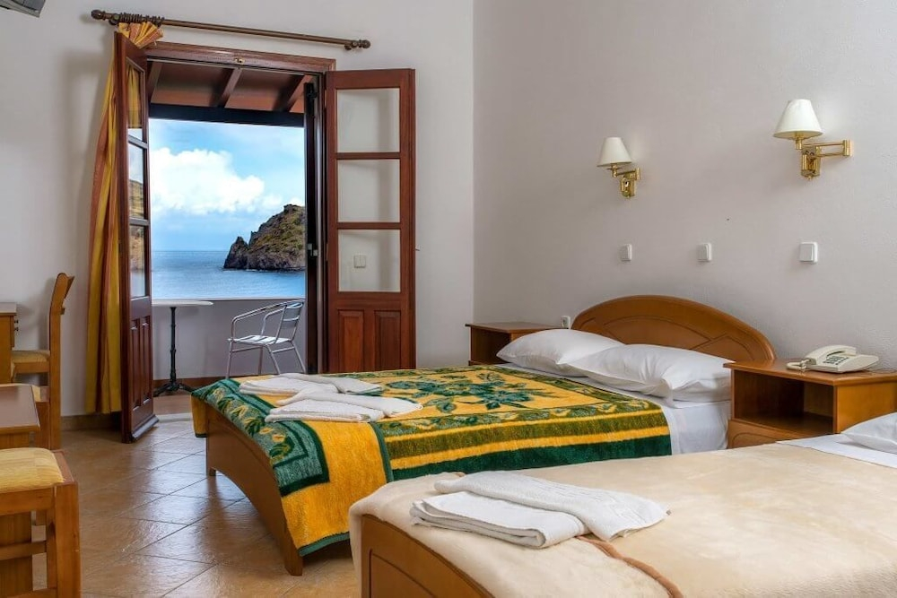 Asteri Hotel Patmos image 0