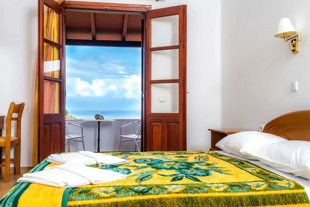 Asteri Hotel Patmos image 1