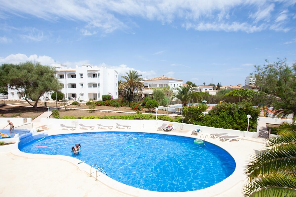 BJ Apartamentos Europa image 0