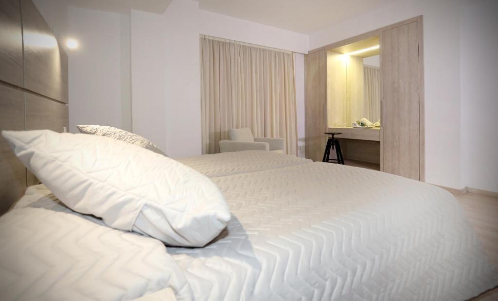 Pier Beach Hotel Apts foto 8