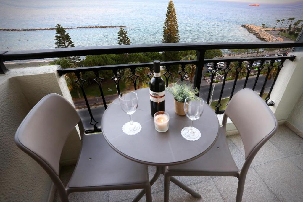 Pier Beach Hotel Apts foto 6