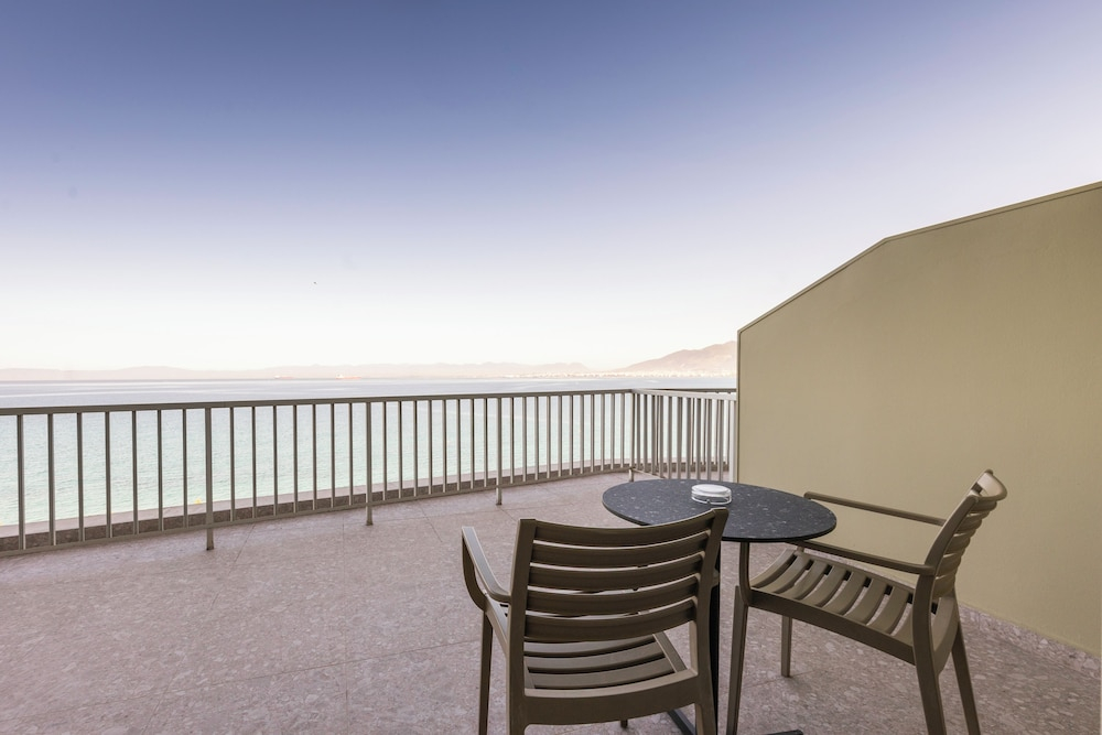 Messinian Bay Hotel foto 38