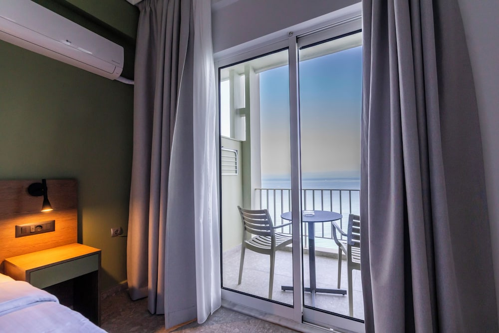 Messinian Bay Hotel foto 7