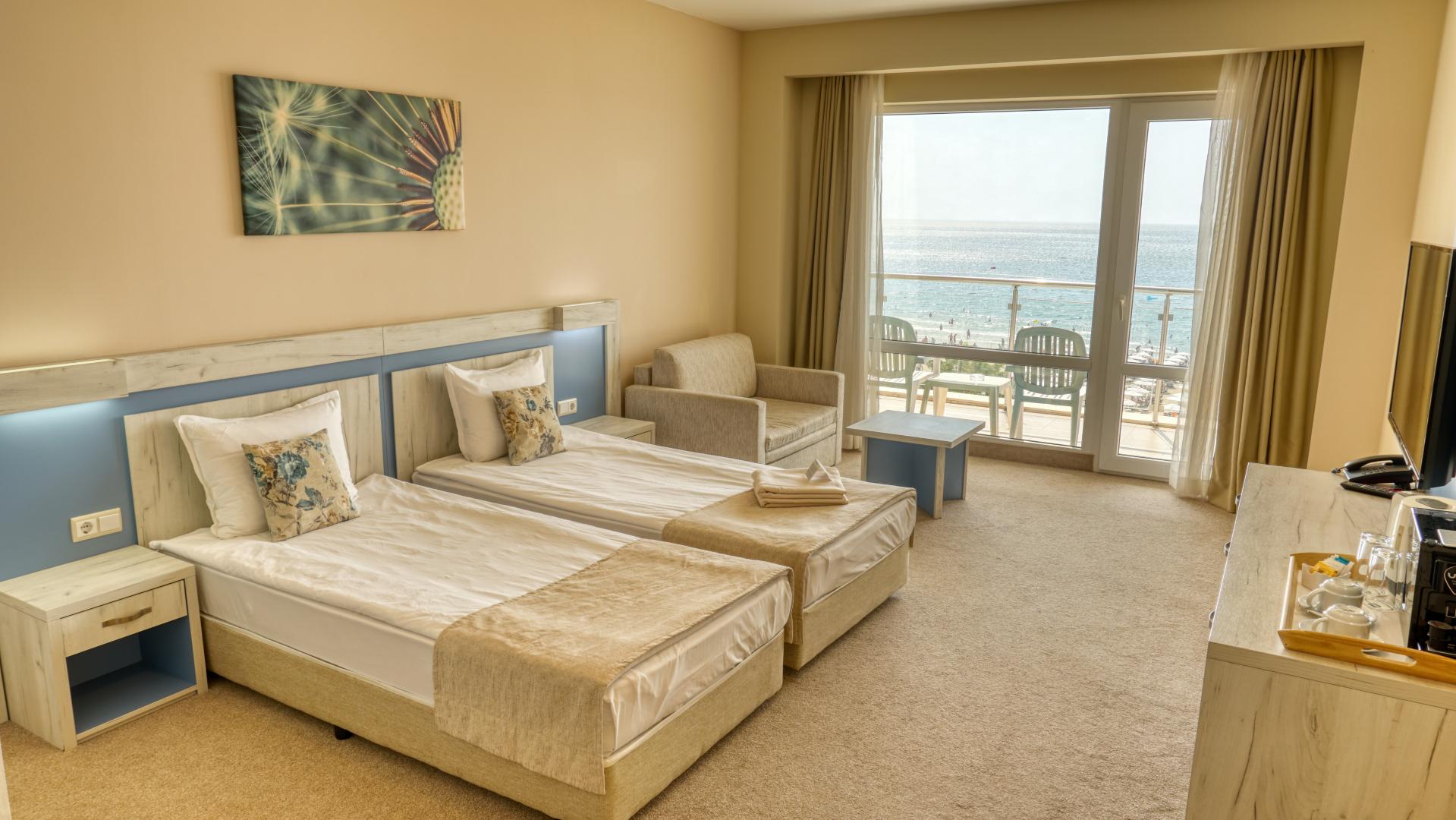 DIT Evrika Beach Club Hotel foto 44