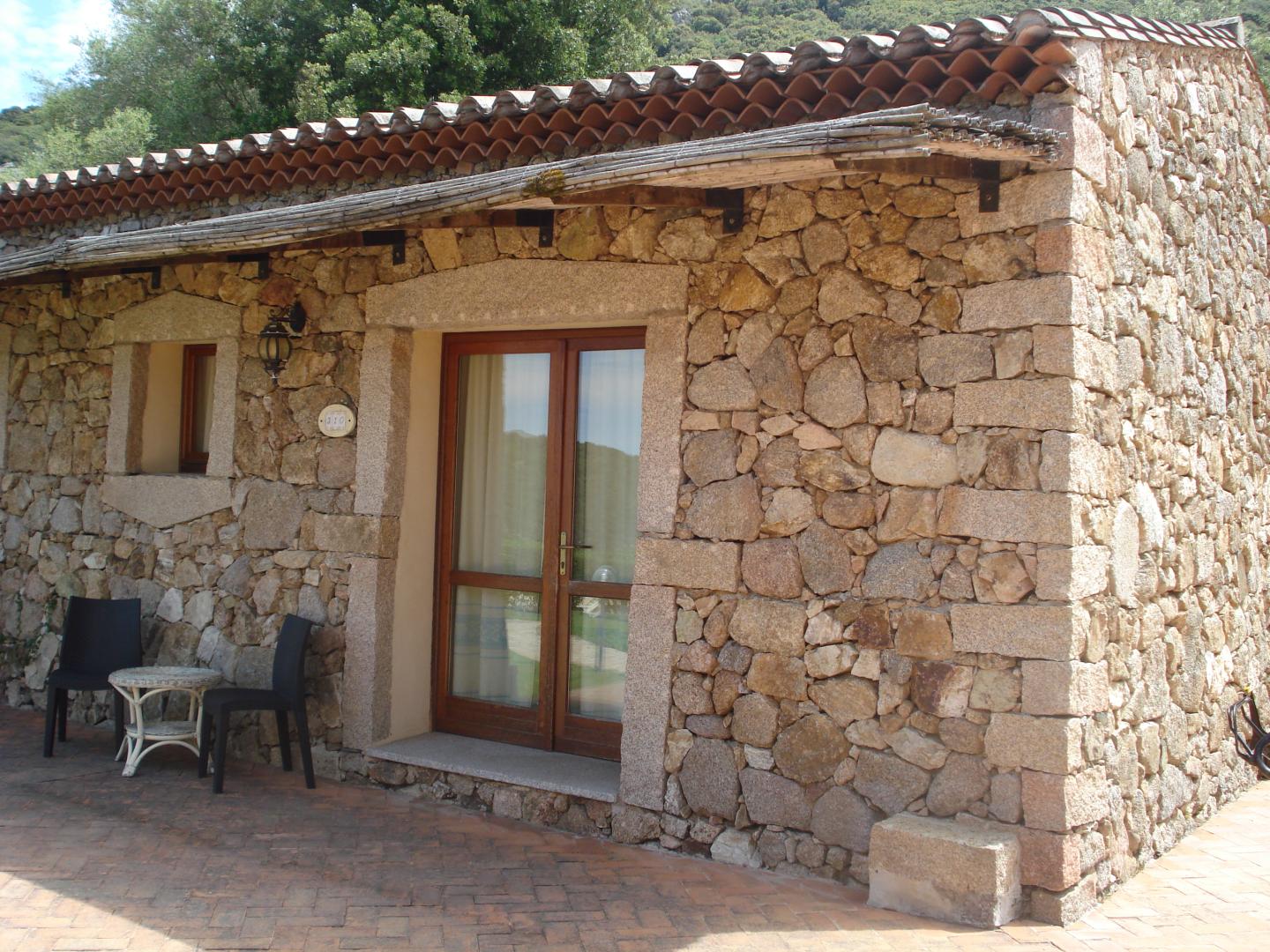 Hotel Relais Valkarana image 1