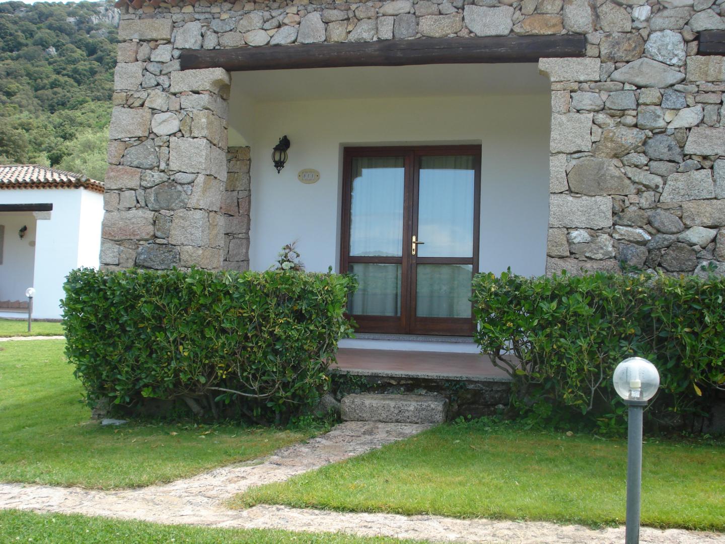 Hoofdingang van het hotel — Hotel Relais Valkarana