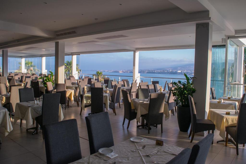 Theo Sunset Bay Hotel foto 20