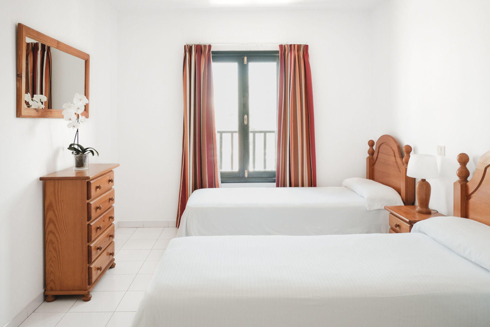 Nazaret Sol Apartments image 1