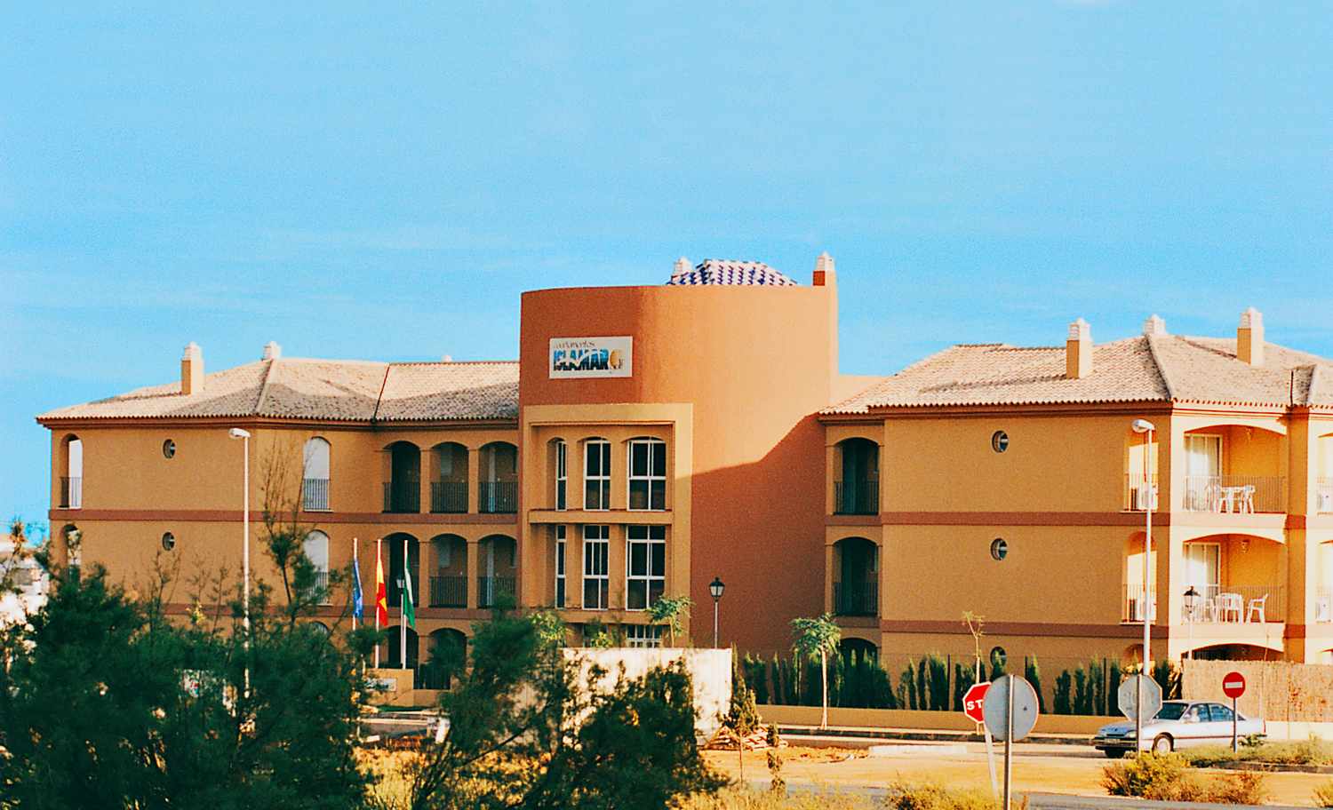 Apartamentos Leo Islamar image 0