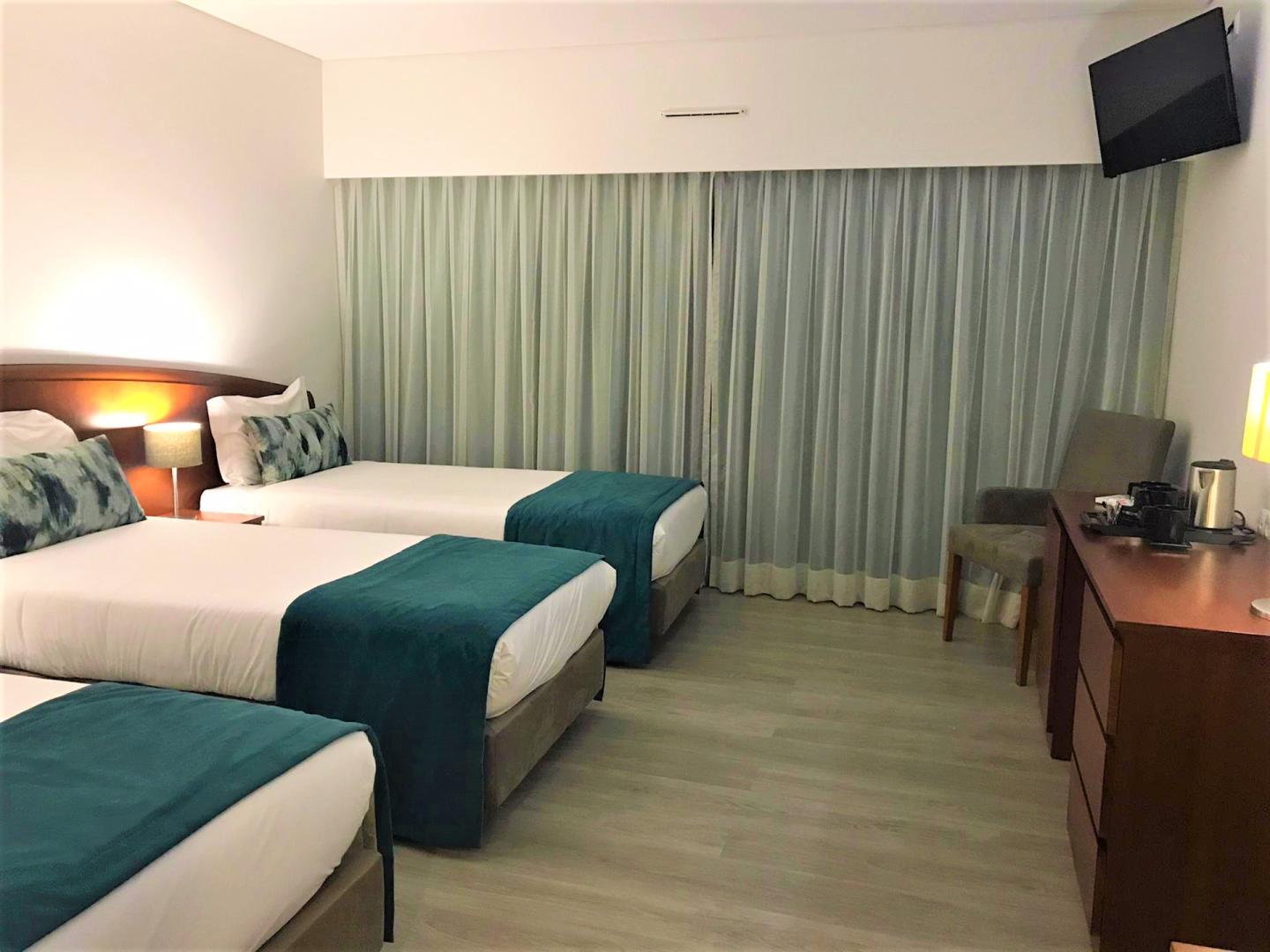 Apulia Praia Hotel image 1