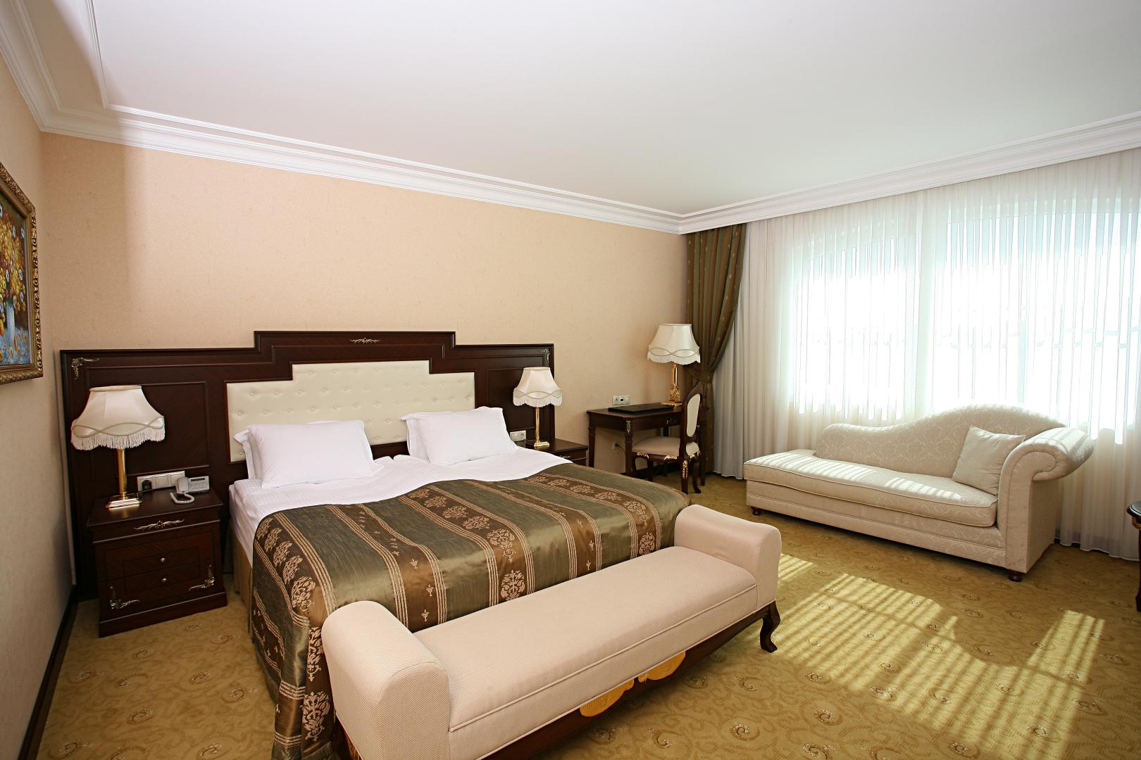 Latanya Palm Hotel image 1