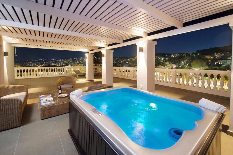 Aenos Hotel in Argostoli - foto 3