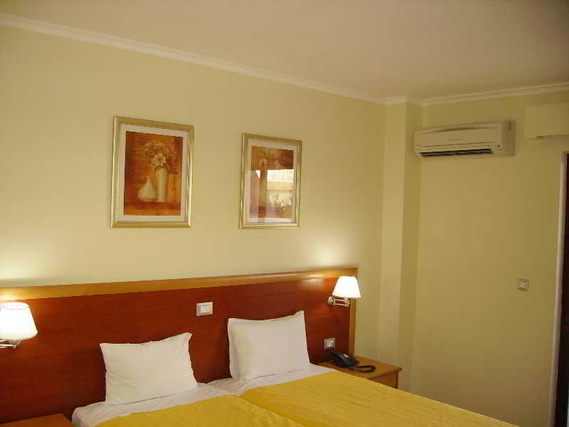 Cleopatra Classic Hotel