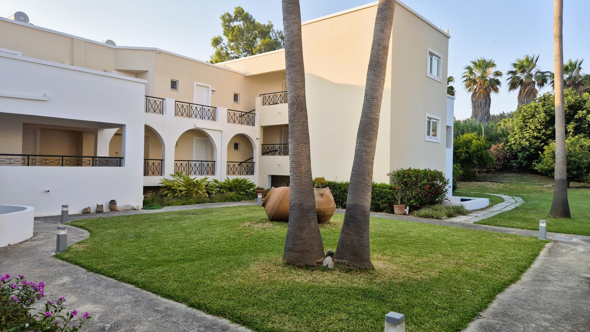 Andromeda Hotel Apartments foto 32