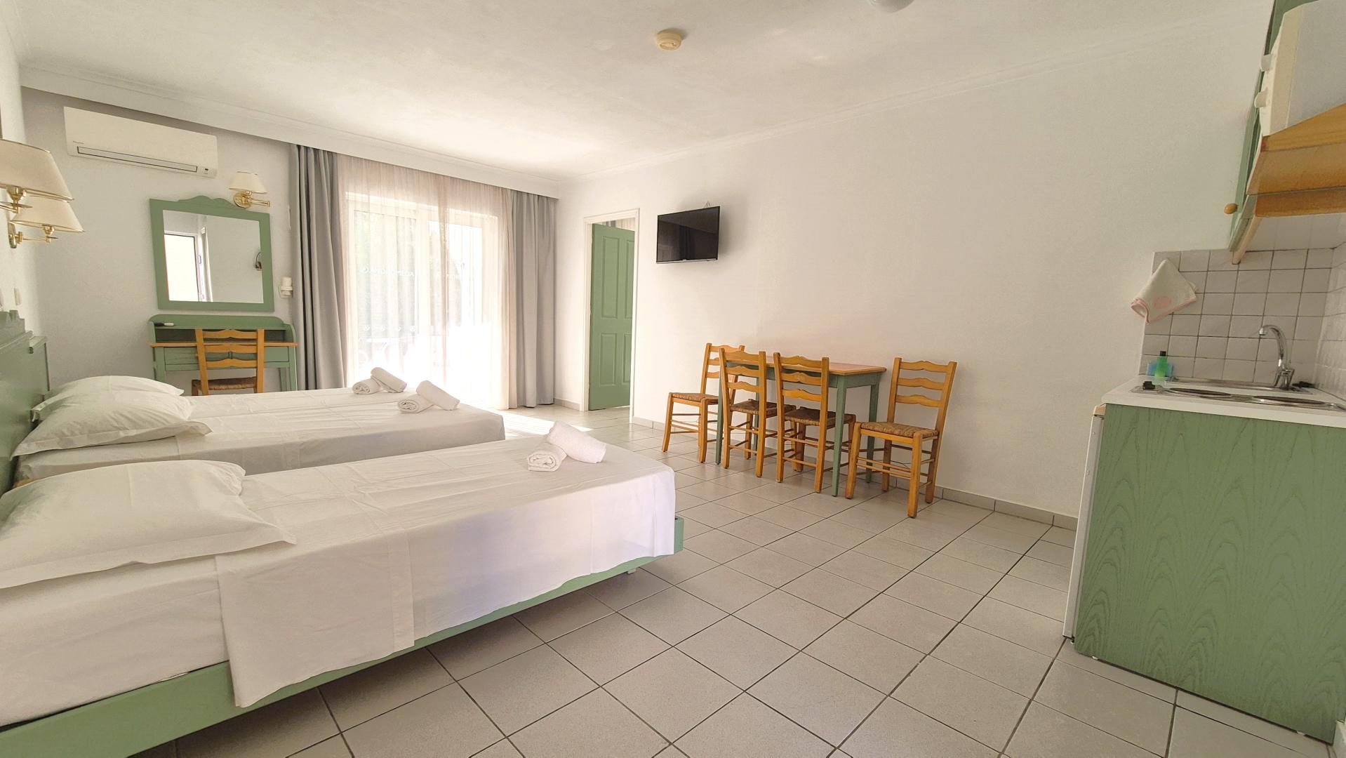 Andromeda Hotel Apartments foto 17