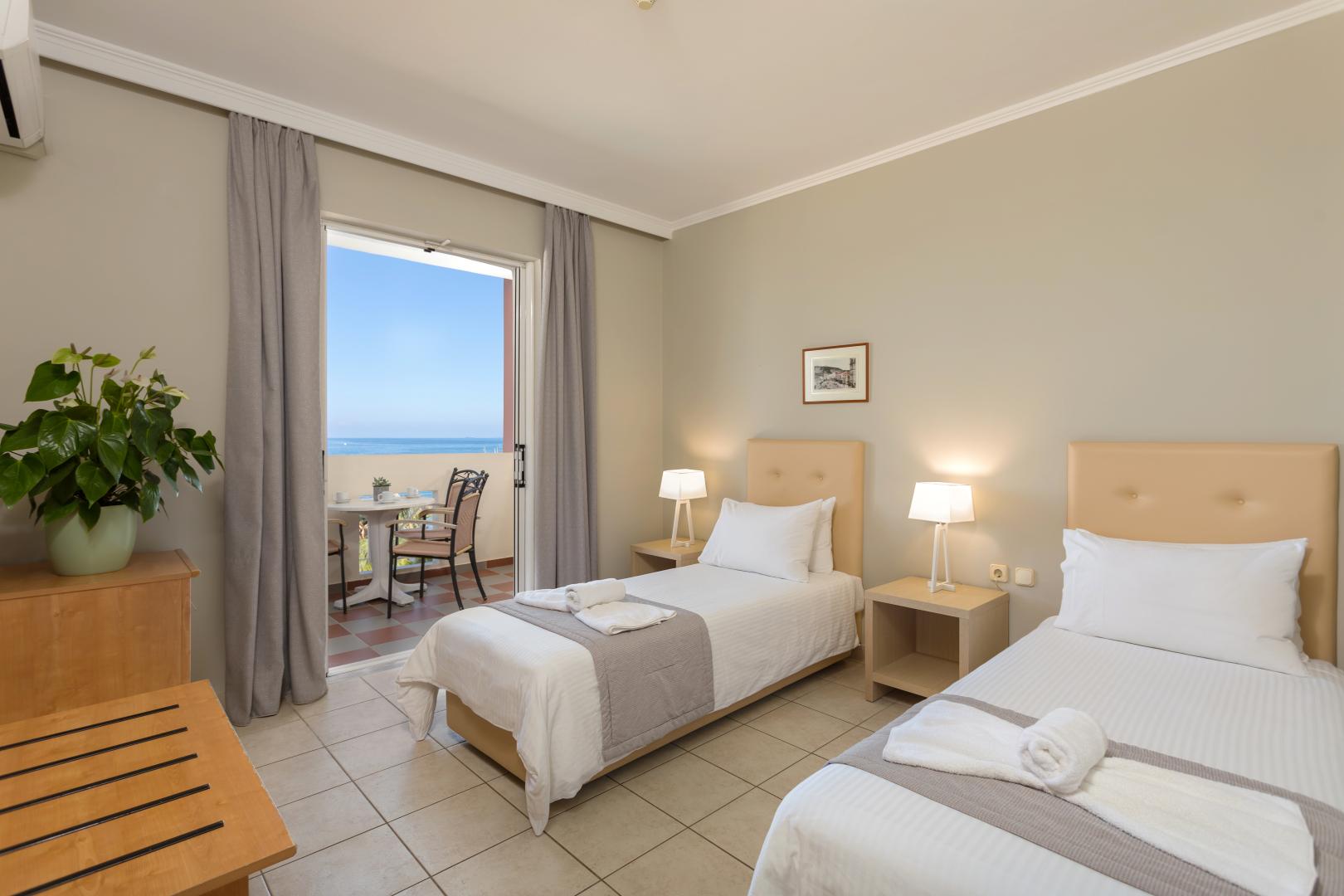 Xenos Kamara Beach Hotel foto 9