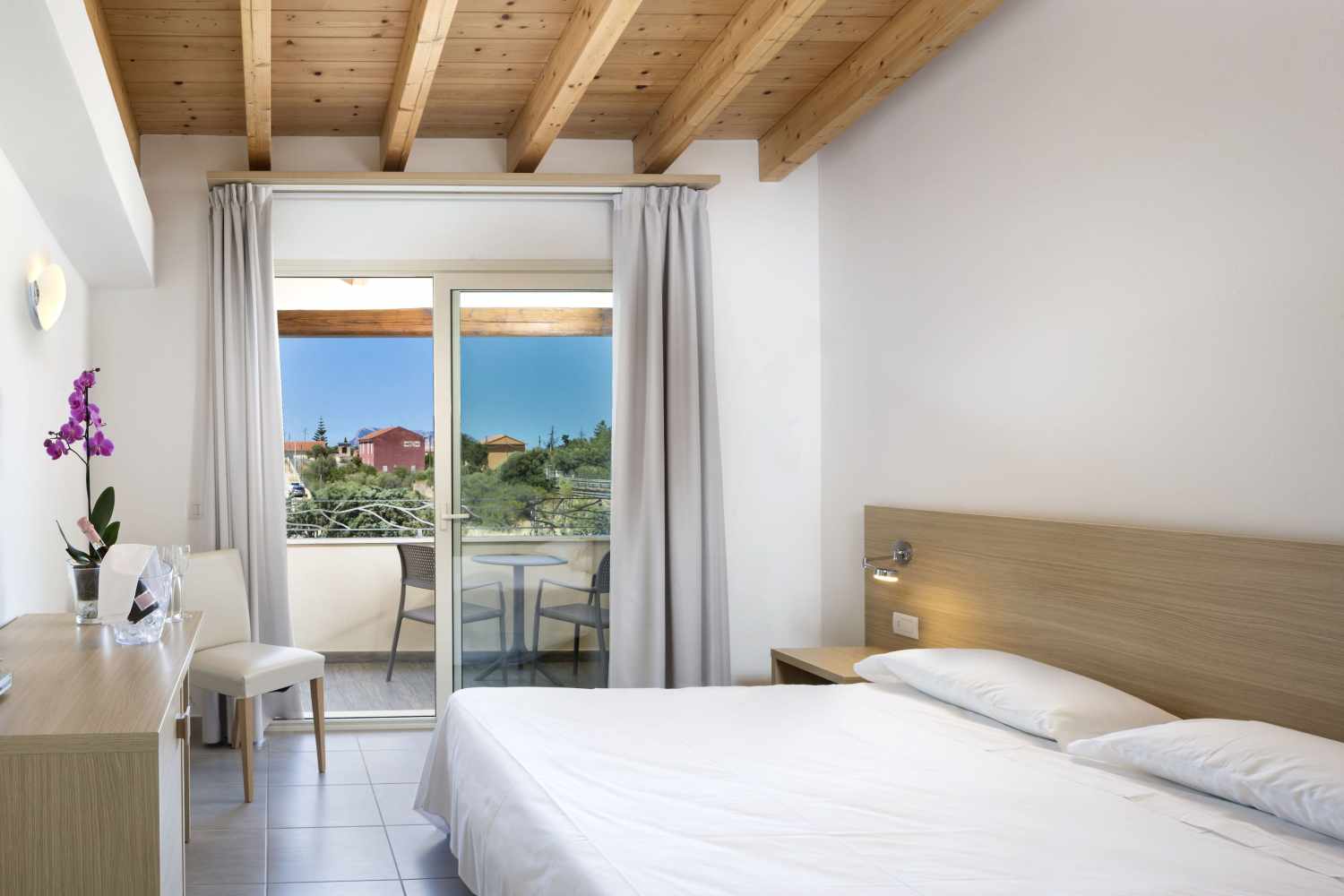 Kamer met tweepersoonsbed — Hotel San Teodoro