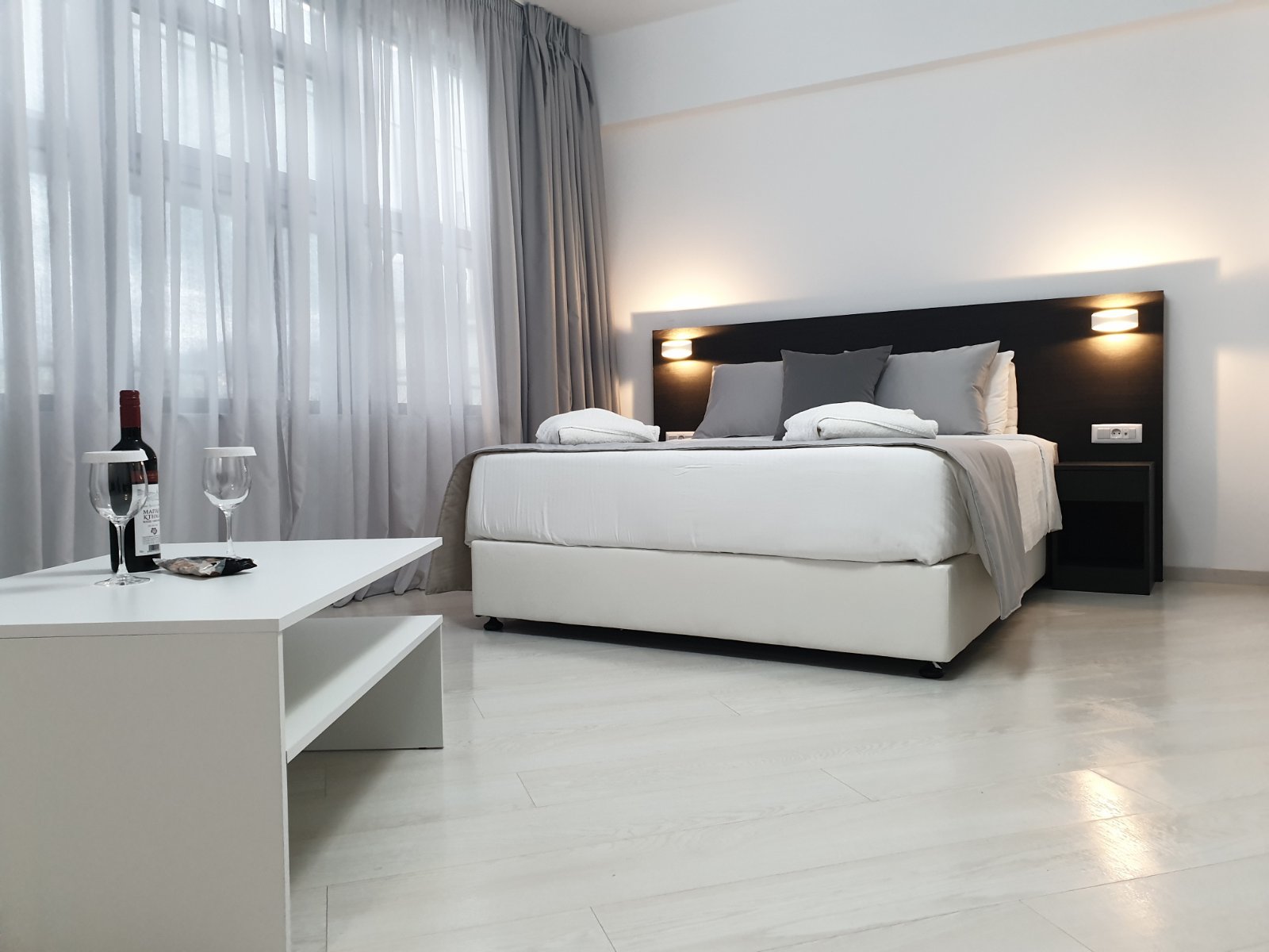 Boss Boutique Athens foto 15