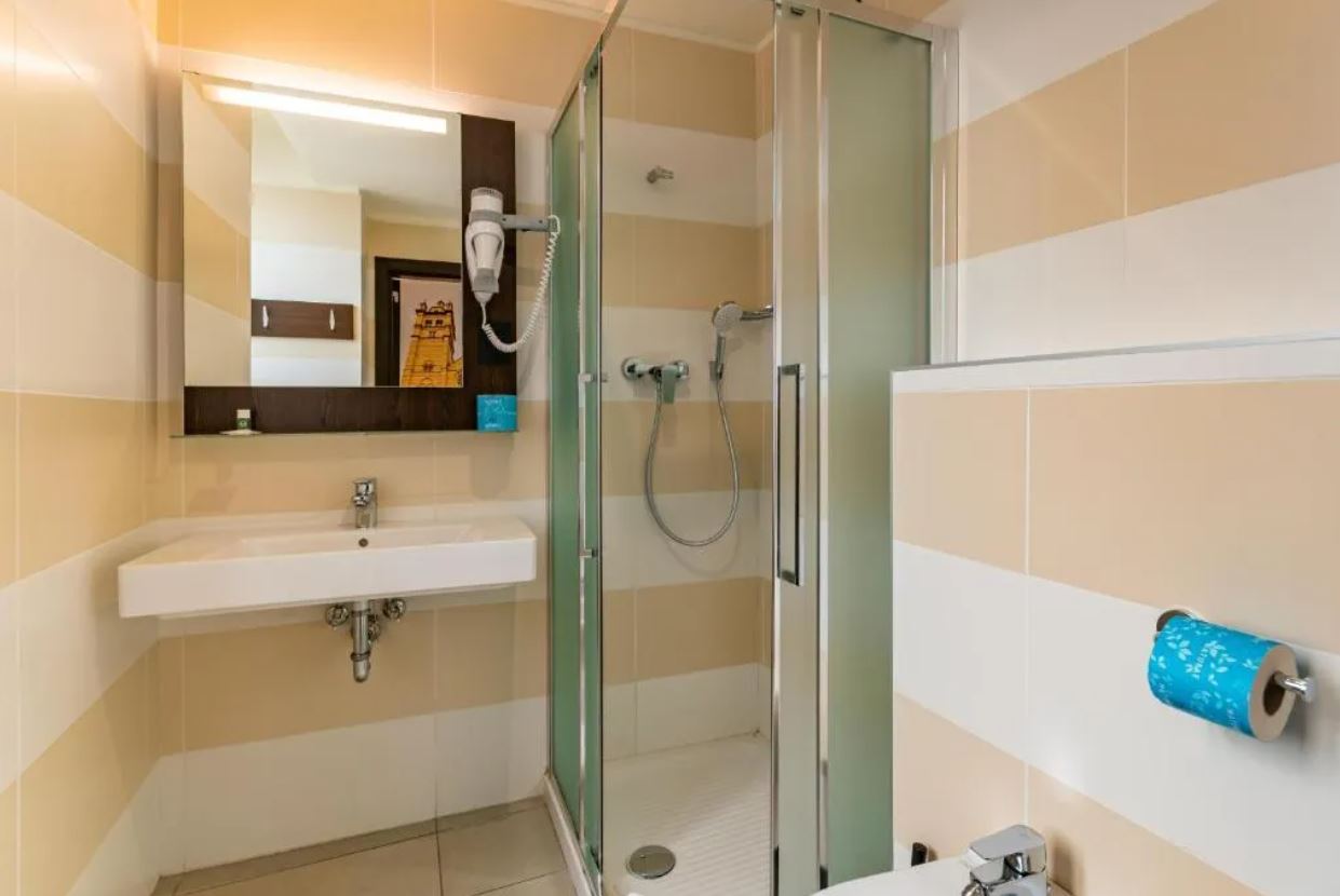 B&B HOTEL Genova Principe foto 19