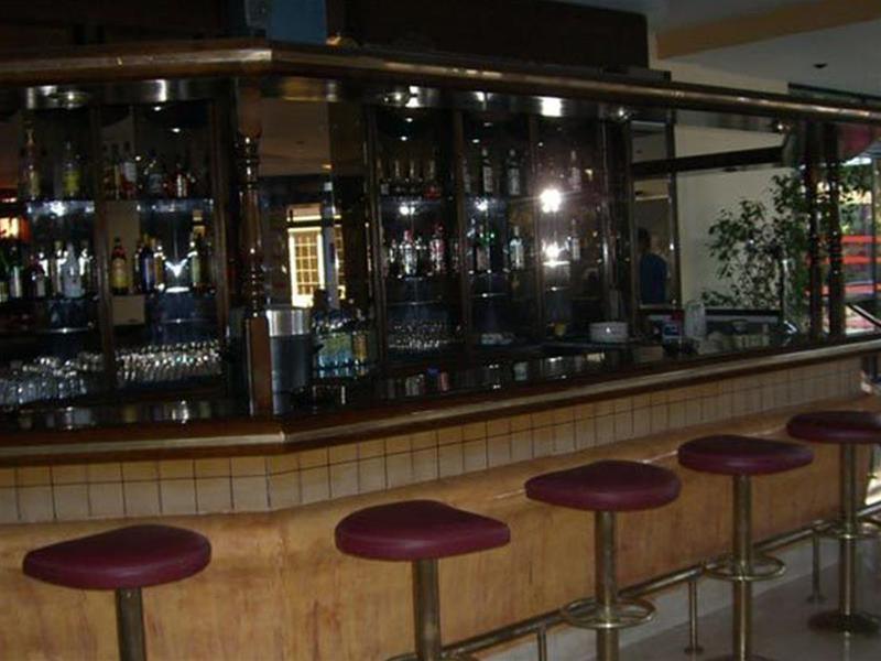 Evi Hotel image 0