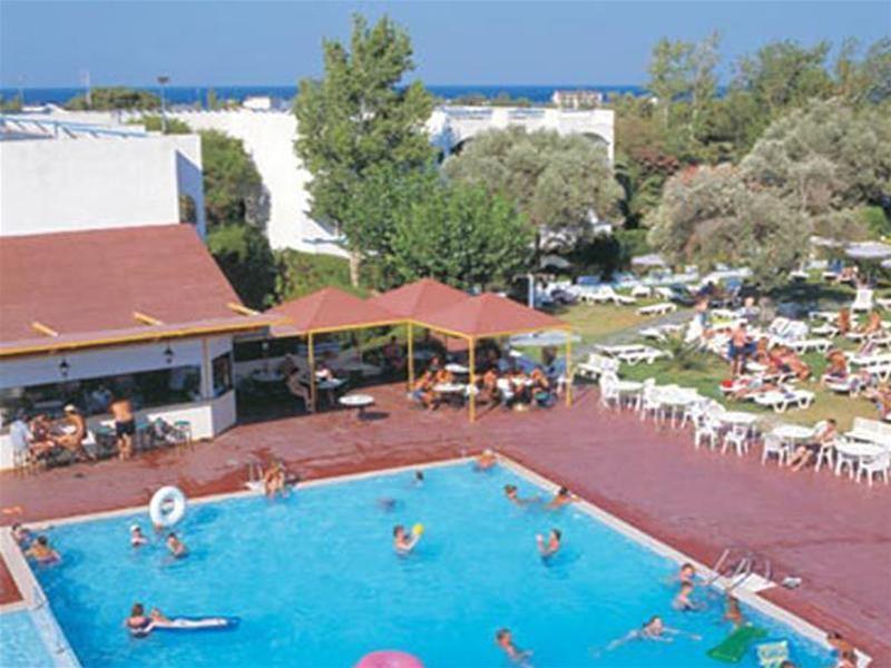 Evi Hotel image 2