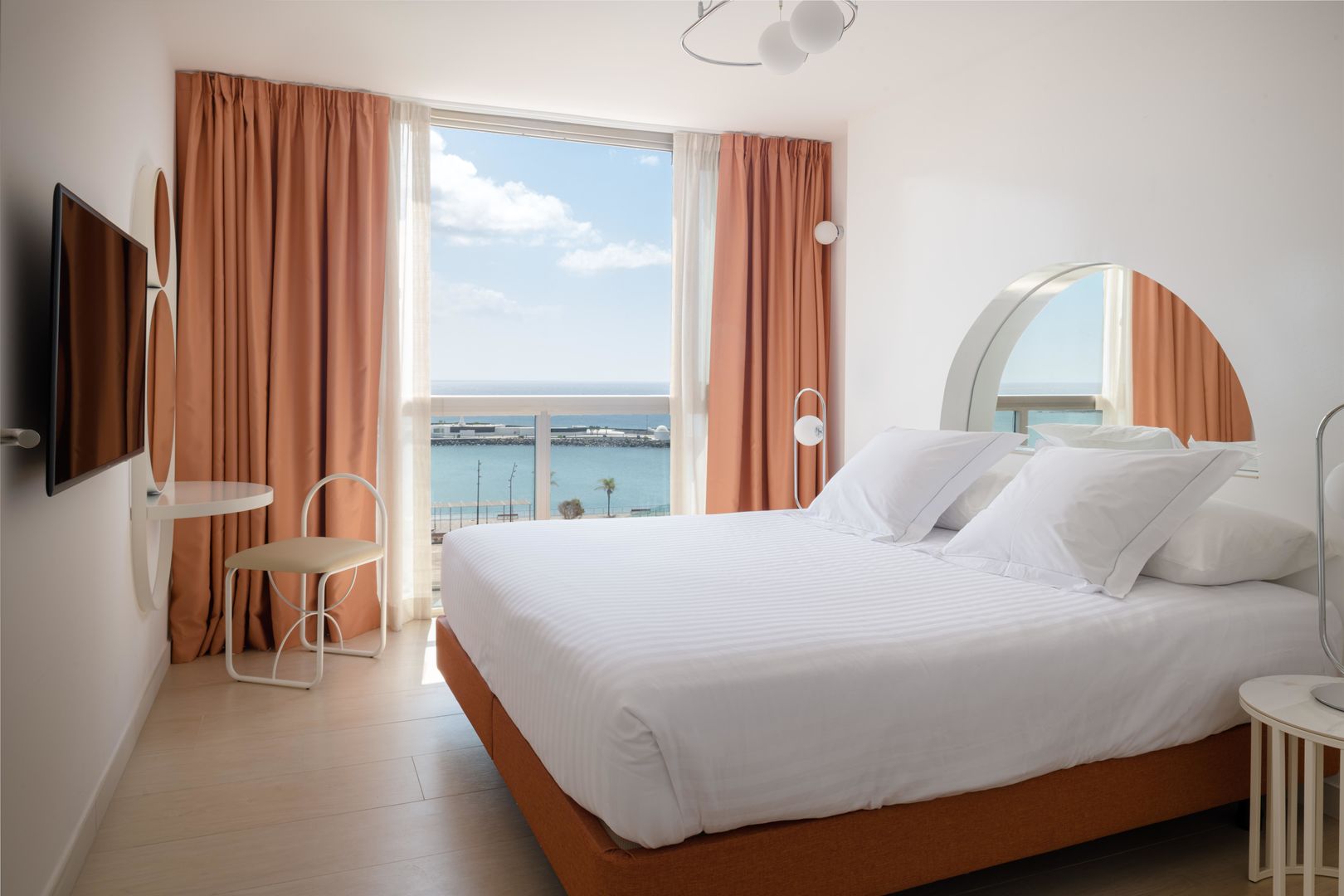 Plus Fariones Habitat image 1