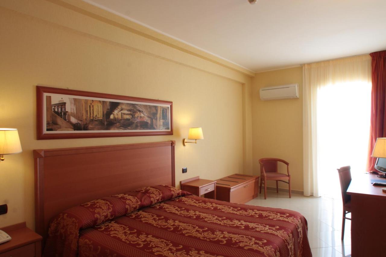 Hotel Relais Dei Normanni foto 2