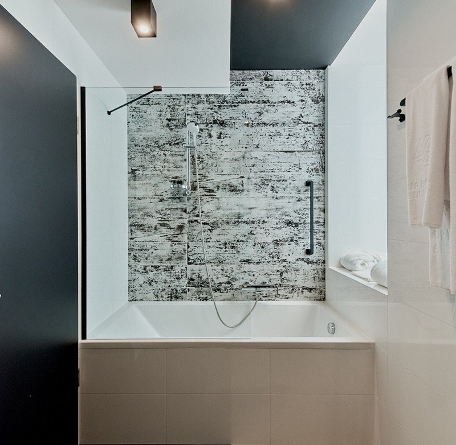 Up Hotel Budapest image 3